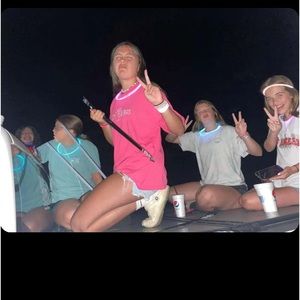 Meet your Posher, Stella